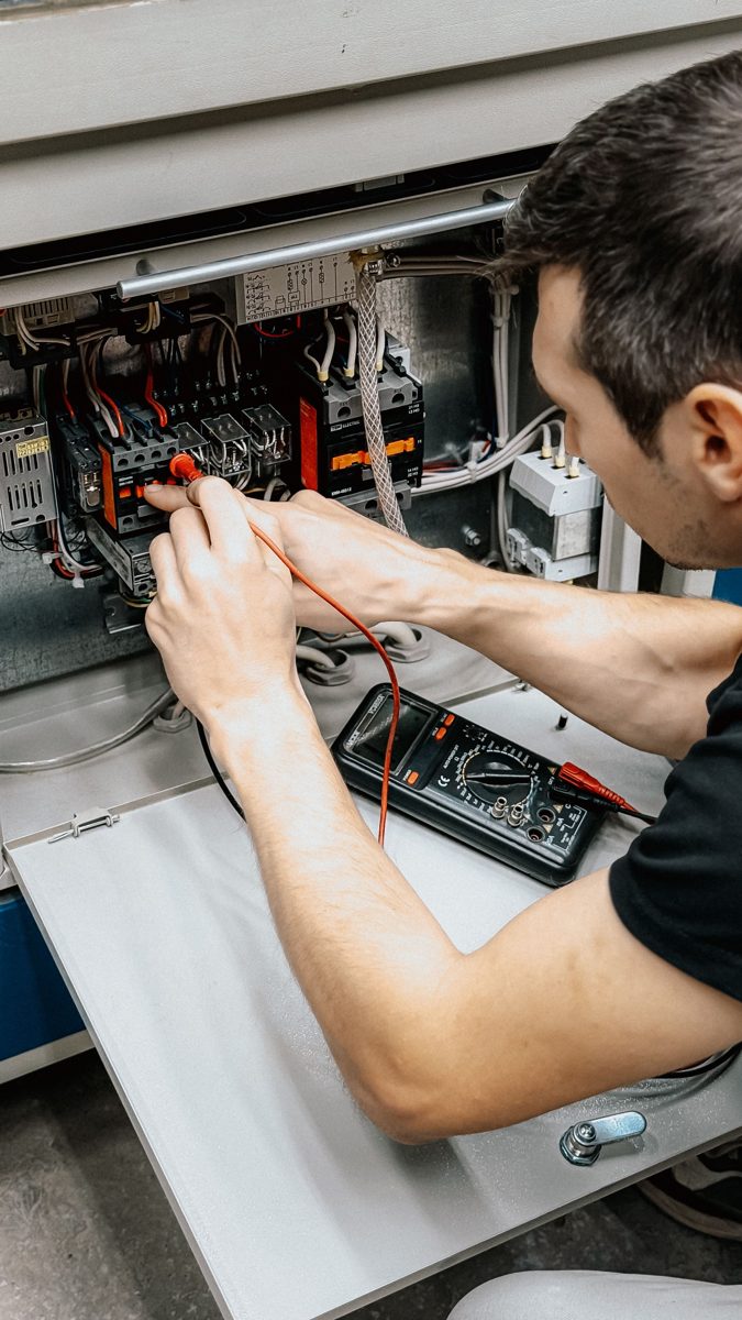 Electrical demo